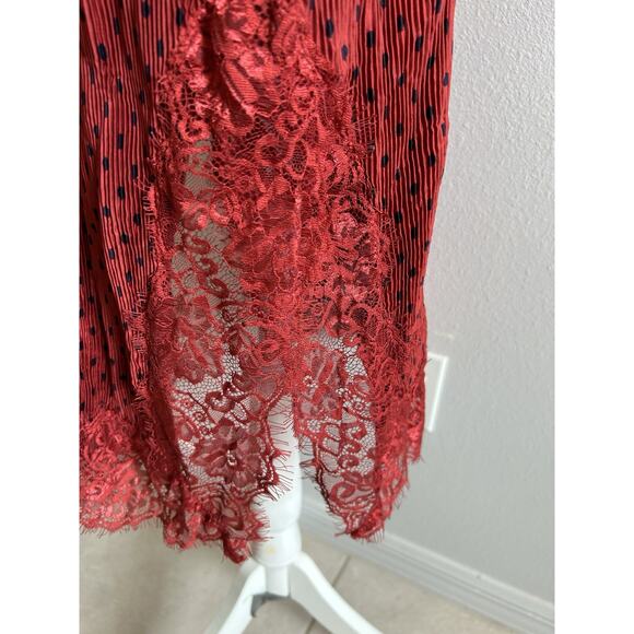 Free People 'Margot' Slip Dress 4 Polka Dot Outer SLIP ONLY Crinkle Pleated Red - Picture 16 of 16